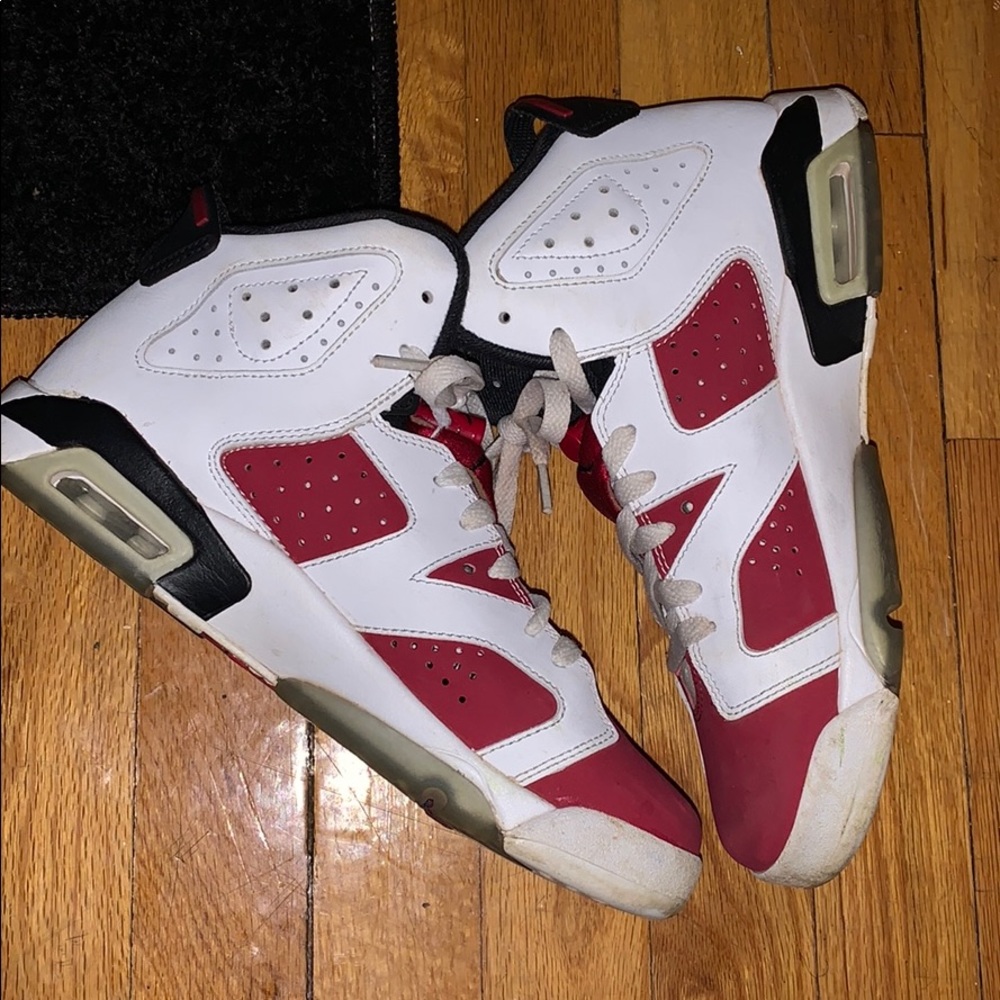 Jordan Retros - Picture 3 of 4